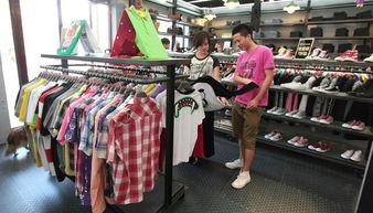 服裝批發(fā)企業(yè),如何解決直營(yíng)店與加盟店的矛盾 女裝批發(fā)的技巧