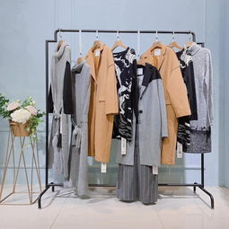 美麗衣櫥女裝專柜正品套裝裙廠家分份批發(fā)貨源女裝折扣店哪個牌子好